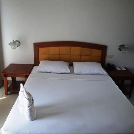 Hotel Celebes Manado Room photo