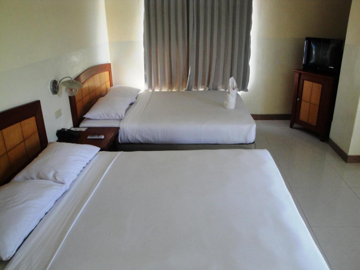 Hotel Celebes Manado Room photo