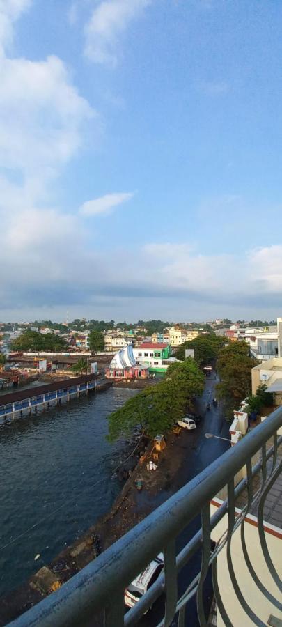 Hotel Celebes Manado Exterior photo