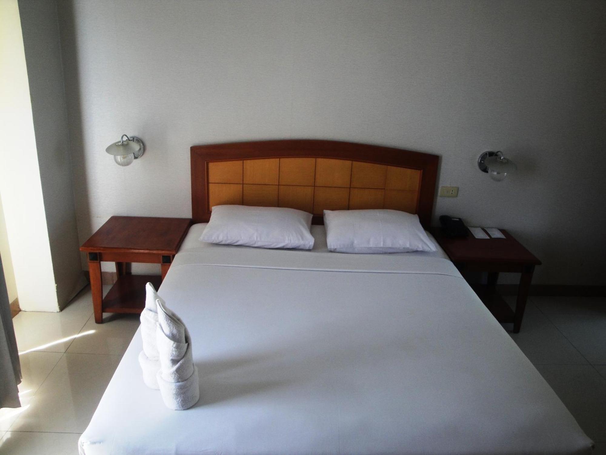 Hotel Celebes Manado Room photo